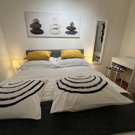 Apartman Passagio Ровинь Экстерьер фото